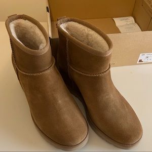 UGG boots!!! New and never worn!🤩